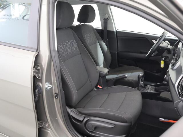 KIA RIO 1.0 T-GDi MHEV DynamicLine | Navigatie | Parkeercamera | Apple Carplay/Android Auto | Climate Control | Cruise control