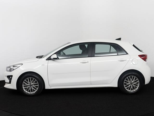 KIA RIO 1.0 T-GDi MHEV DynamicLine - Navigatie - Cruise Control - Climate Control - Apple CarPlay/Android Auto - Achteruitrijcamera - Fabrieksgarantie tot 12-2029