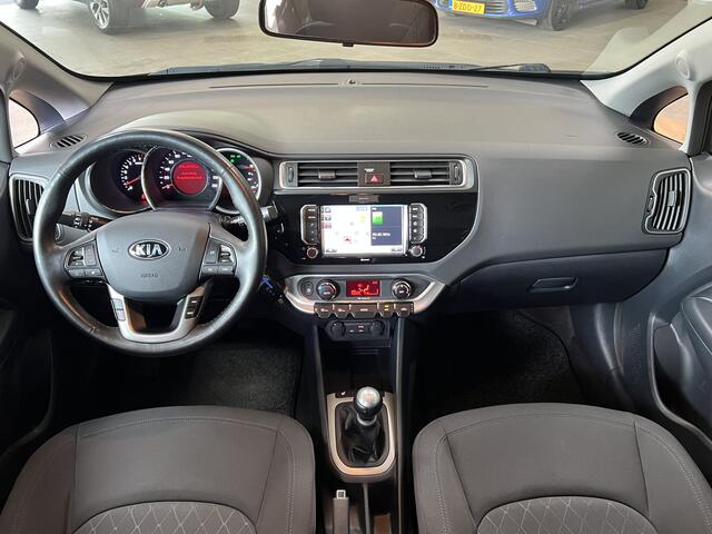 KIA RIO 1.2 CVVT ExecutiveLine | Navi | Cruise | PDC | Camera | 16" | Stoel & stuur verwarming | Keurig nette goed onderhouden auto!