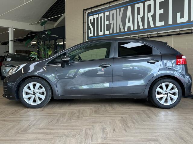 KIA RIO 1.2 CVVT ExecutiveLine | Navi | Cruise | PDC | Camera | 16" | Stoel & stuur verwarming | Keurig nette goed onderhouden auto!