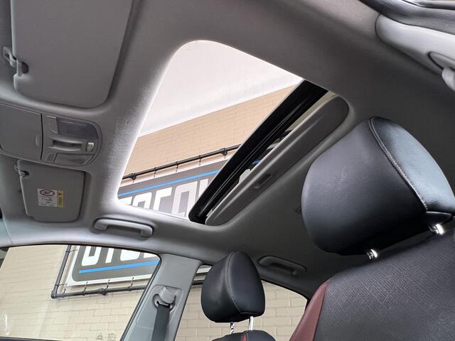 KIA RIO 1.0 TGDI 120pk | Platinum Edition | Navi | Camera | Leder | Pano | 17"| Stoel & Stuur Verwarming | Volledig onderhouden!