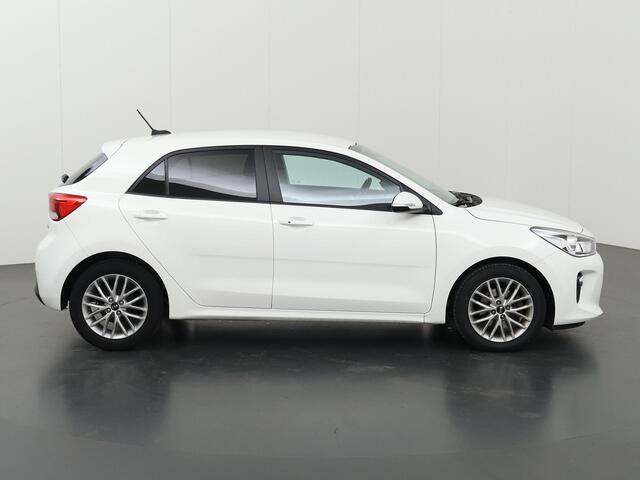 KIA RIO 1.0 TGDI First Edition | Navigatie | Parkeercamera | Airco | Cruise Control | Keyless Go |