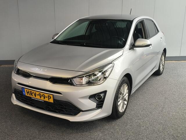KIA RIO 1.0 T-GDi MHEV DynamicLine uit 2022 Rijklaar + Fabrieksgarantie tot 04-2029 Henk Jongen Auto's in Helmond, al 50 jaar service zoals 't hoort!