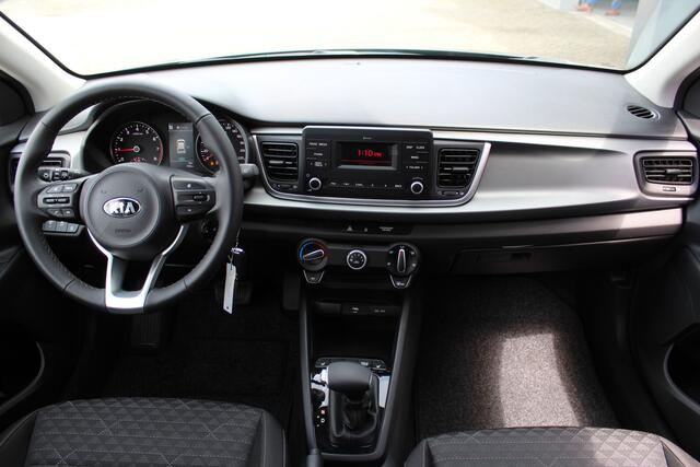 KIA RIO 1.0-100pk T-GDi AUTOMAAT ComfortLine Airco, Parkeersensoren achter, Bluetooth, stoel-en stuurwielverwarming, DAB+ radio