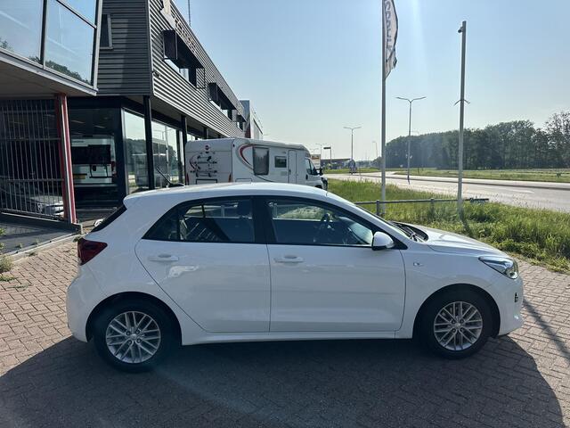 KIA RIO 1.0 TGDI ComfortPlusLine Navigator Trekhaak | Dealeronderhouden