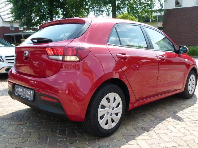 KIA RIO 1.2 CVVT ComfortPlusLine Navigator, CAMERA/NAVI