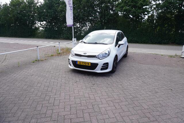 KIA RIO 1.2 CVVT DynamicLine NAVI CRUISE CAMERA