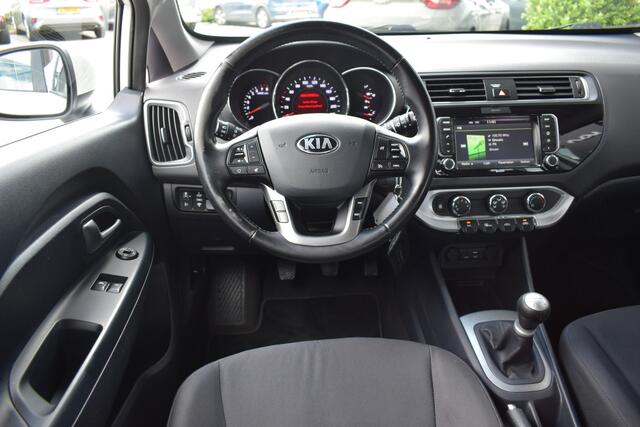 KIA RIO 1.2i-16V ISG ComfortPlusLine 5-Drs | Airco | Cruise Control | Navigatie | Camera | Bluetooth | Tot 10Jr. Kia-Garantie
