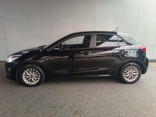 KIA RIO 1.0 T-GDi MHEV DynamicLine uit 2022 Fabrieksgarantie tot 04-2029 Henk Jongen Auto's in Helmond, al 50 jaar service zoals 't hoort!