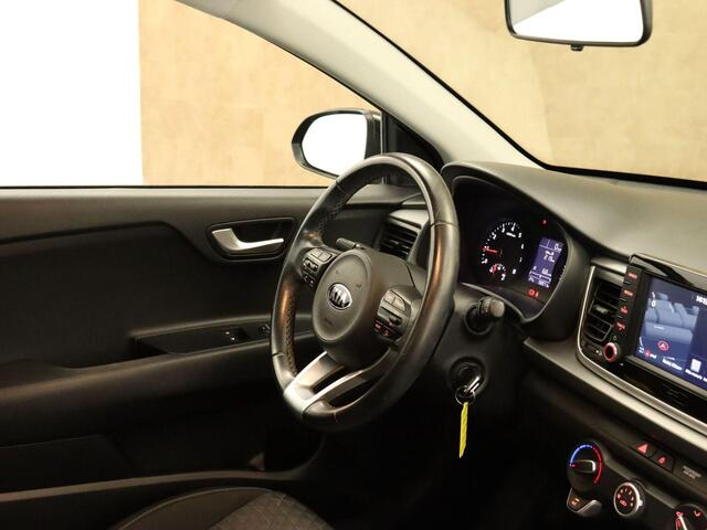 KIA RIO 1.0 TGDI DynamicLine - ORIGINEEL NEDERLANDSE AUTO - CRUISE CONTROL - APPLE CARPLAY/ANDROID AUTO - ACHTERUITRIJCAMERA - PARKEERSENSOREN ACHTER - NAVIGATIE FULL MAP - LICHTMETALEN VELGEN 15 INCH