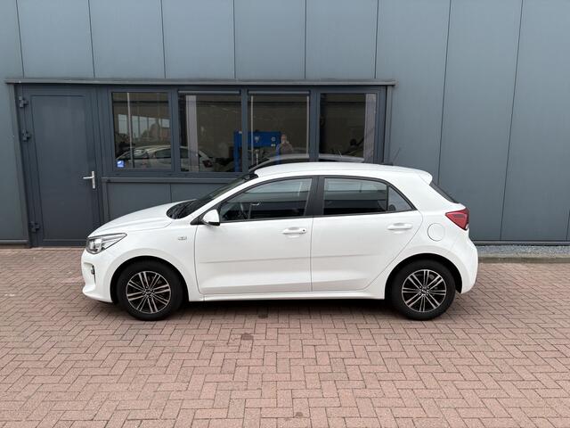 KIA RIO 1.0 T-GDi 100pk ComfortPLUSLine Navigator 5-drs. CAMERA/NAVI/CARPLAY/CRUISE/PDC