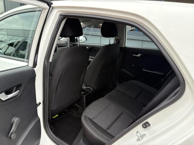KIA RIO 1.0 T-GDi 100pk ComfortPLUSLine Navigator 5-drs. CAMERA/NAVI/CARPLAY/CRUISE/PDC