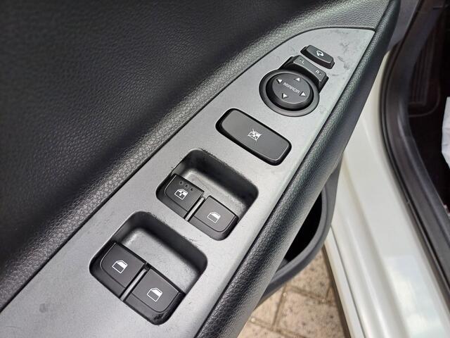 KIA RIO 1.0 TGDI GT-Line | CRUISECONTROL | APPLE CARPLAY/ ANDROID AUTO | CAMERA | Wij bieden ook financiering mogelijkheden aan.