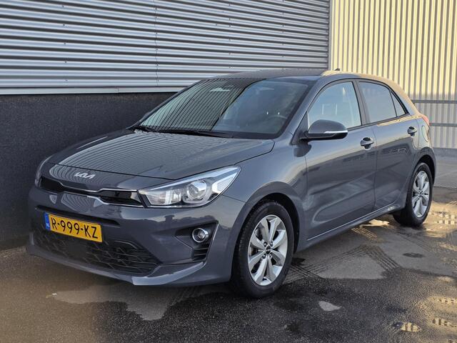 KIA RIO 1.0 T-GDi MHEV DynamicPlusLine Navigatie, Climate control, Cruise control, Privacy glass, LMV, Smart Key, Parkeersensoren achter,
