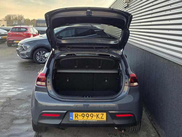 KIA RIO 1.0 T-GDi MHEV DynamicPlusLine Navigatie, Climate control, Cruise control, Privacy glass, LMV, Smart Key, Parkeersensoren achter,