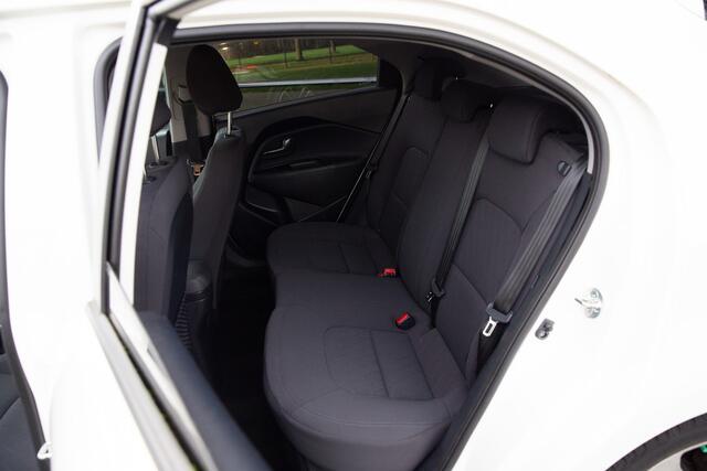 KIA RIO 1.2 CVVT ExecutiveLine , Achteruitrijcamera, Stuur/stoelverwarming,