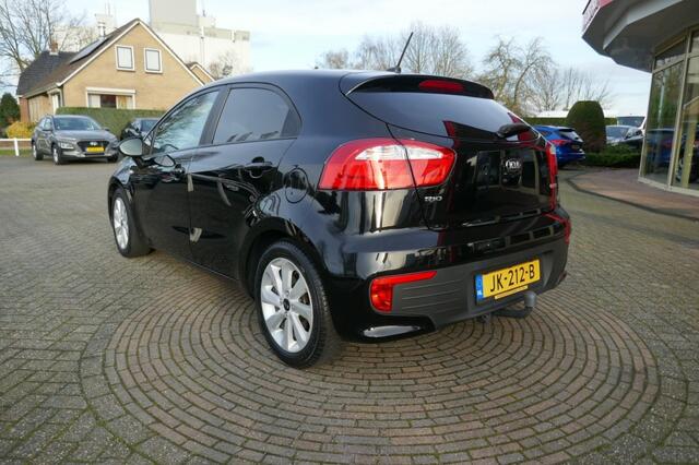 KIA RIO 1.2 CVVT DYNAMICLINE CAMERA/NAVIGATIE/CRUISECONTROLE/TREKHAAK