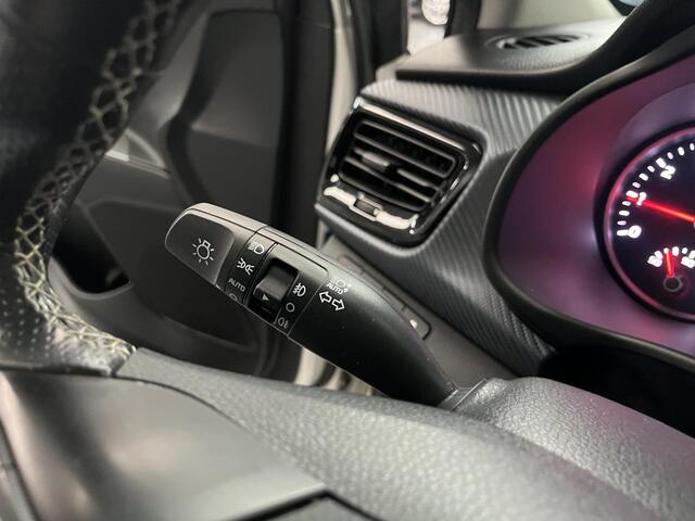 KIA RIO 1.0 TGDI GT-Line , Stoel en Stuurverwarming, Apple Carplay/Android Auto, Keyless Entry, Achteruitrij Camera, Klimaatcontrole