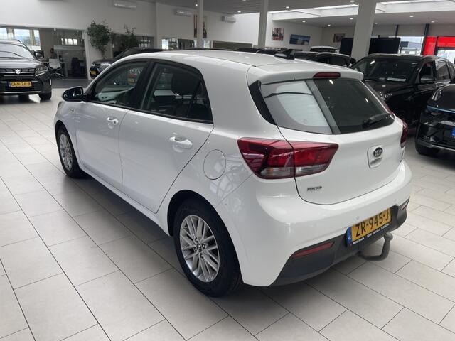 KIA RIO 1.0 TGDI DynamicLine [ TREKHAAK | APPLE CARPLAY / ANDROID AUTO ]