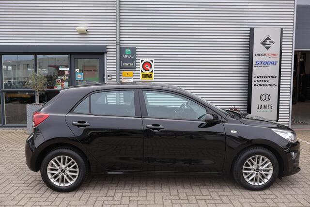 KIA RIO 1.0 T-GDi MHEV DynamicLine 1e Eigenaar | Dealer Onderh | NAP | BTW | Navi | Camera | Carplay | ACC | DAB | PDC | LED | Hill-Hold | Start/Stop