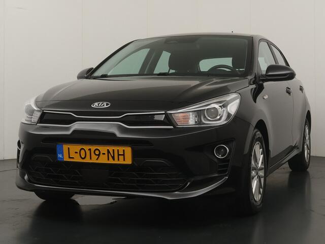 KIA RIO 1.0 T-GDi MHEV DynamicLine - Apple & Android Carplay - Achteruitrijcamera - Cruise Control - Trekhaak - Virena zekerheidspakket ¤ 895,-.