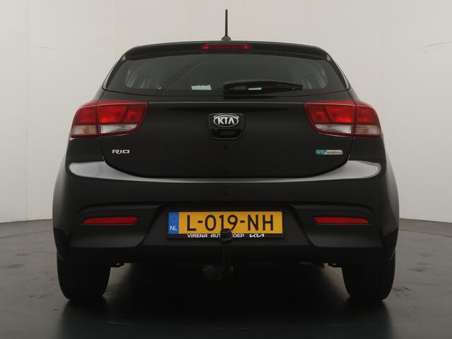 KIA RIO 1.0 T-GDi MHEV DynamicLine - Apple & Android Carplay - Achteruitrijcamera - Cruise Control - Trekhaak - Virena zekerheidspakket ¤ 895,-.