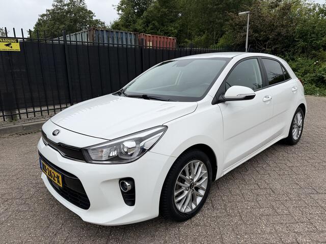 KIA RIO 1.0 TGDI First Edition Carplay/Camera/Cruise
