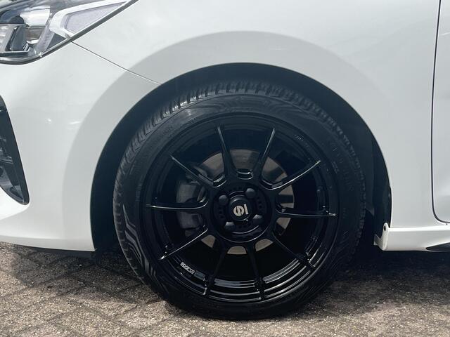 KIA RIO 1.0 TGDI GT-Line | Dodehoekherkenning, Parkeesensoren V+A & Camera, Cruise & Climate Control, CarPlay, Stuur- en stoelverwarming!