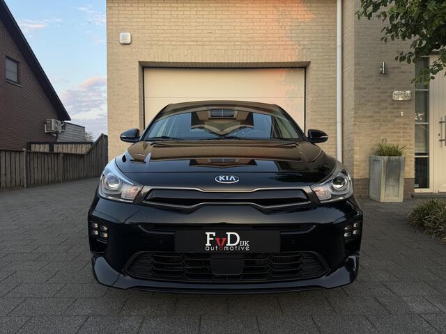 KIA RIO 1.0 T-GDI 100pk GT-Line Navi Leder Carplay Camera Keyless Stuur en StoelVerwaming DAB Clima 17" Pdc Trekhaak GT