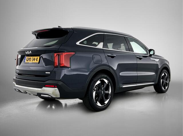 KIA SORENTO 1.6 T-GDi Plug-in Hybrid 4WD ExecutiveLine 7p. Trekhaak | Navigatie | 7 persoons | Climate Control