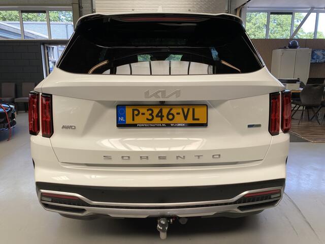KIA SORENTO 1.6 T-GDI Plug-in Hybrid 4WD ExecutiveLine 7p. Adapt Cruise, Leder, Pano
