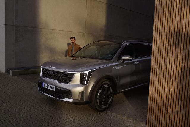 KIA SORENTO 1.6 T-GDi Plug-in Hybrid 4WD ExecutiveLine 7p. | Apple Carplay & Android Auto | Op korte termijn leverbaar