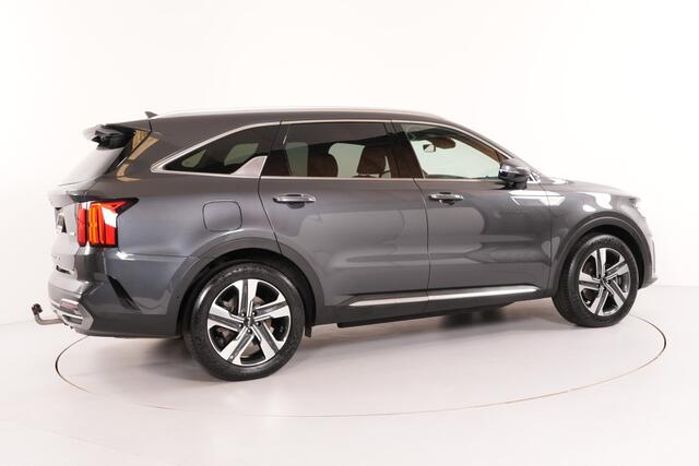 KIA SORENTO 1.6 T-GDI 4WD-265 pk PHEV 5 p. | Pano | HUD | Leer | Trekhaak |
