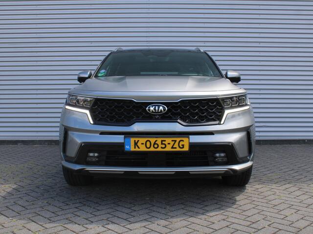 KIA SORENTO 1.6 T-GDI Hybrid 2WD ExecutiveLine 7p. | Trekhaak | Camera rondom | Leer | Stuur-/stoelverwarming + ventilatie | Schuif-/kanteldak | HUD | 1e eigenaar | BTW auto |