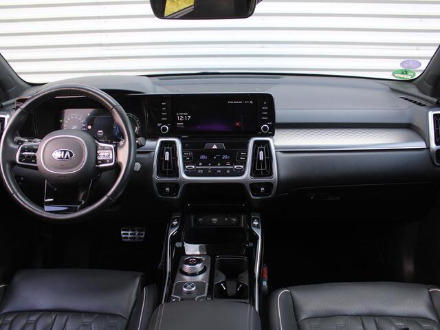 KIA SORENTO 1.6 T-GDI Hybrid 2WD ExecutiveLine 7p. | Trekhaak | Camera rondom | Leer | Stuur-/stoelverwarming + ventilatie | Schuif-/kanteldak | HUD | 1e eigenaar | BTW auto |