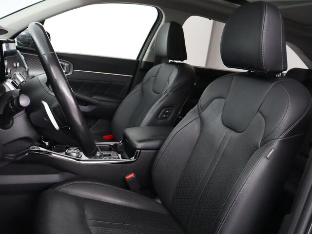 KIA SORENTO 1.6 T-GDI Hybrid 2WD ExecutiveLine 7-persoons | Panoramadak | Stoelventilatie | Head-Up | 360 Camera | Leder | Adaptive cruise | Stoel & stuurverwarming | Park Assist | Memory | Carplay
