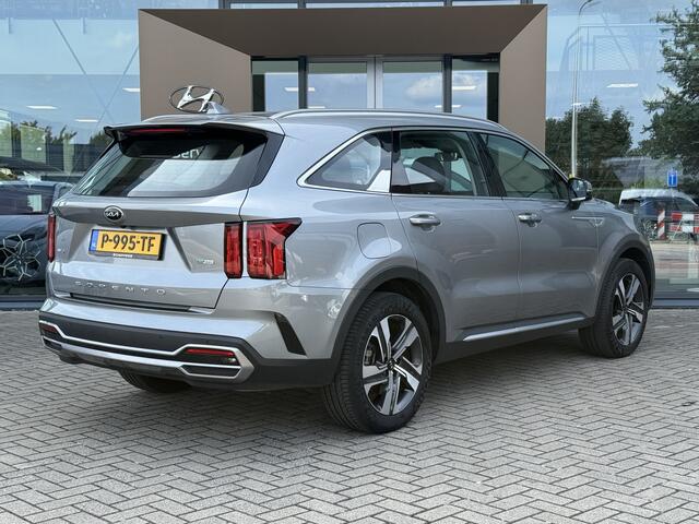KIA SORENTO 1.6 T-GDI Plug-in Hybrid 4WD DynamicPlusLine | Leder | 4WD | Navigatie |