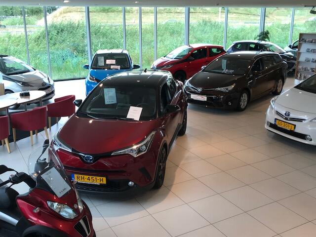 KIA SORENTO 1.6 T-GDI Plug-in Hybrid 4WD ExecutiveLine | Pano | Dealer onderhouden | Carplay