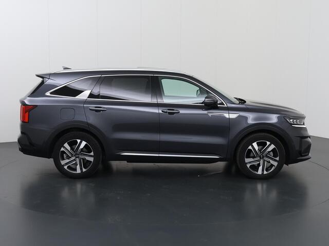 KIA SORENTO 1.6 T-GDI Plug-in Hybrid 4WD ExecutiveLine 7p. | Trekhaak| Navigatie | Parkeercamera | Stoelverwarming/verkoeling | Keyless Go |