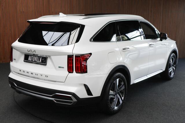 KIA SORENTO 1.6 T-GDI Plug-in Hybrid 4WD 7p. Pano Leer 360° Bose ACC Navi PDC Climate voor & achter Elektr. achterklep Afneembare trekhaak Metallic lak LM velgen Fabrieksgarantie tot 4-2029 BTW auto