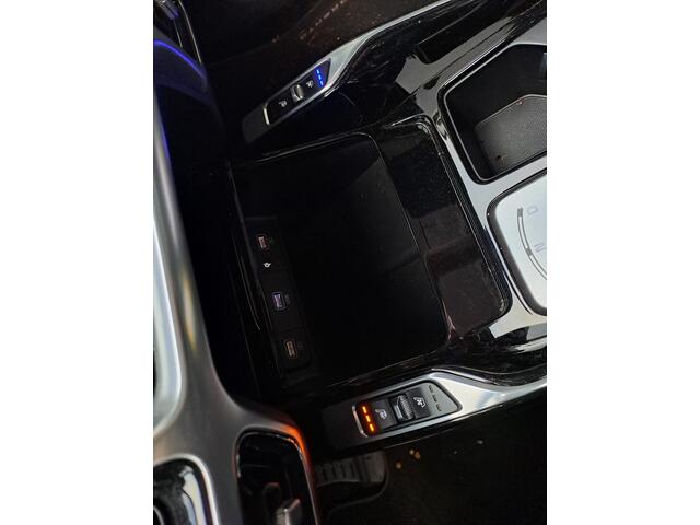 KIA SORENTO 1.6 T-GDI Plug-in Hybrid 4WD DynamicLine 7-Persoons,