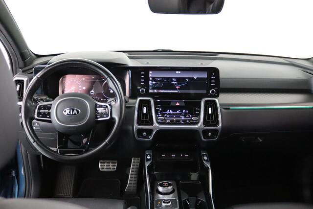 KIA SORENTO 1.6 T-GDI Plug-in Hybrid 4WD DynamicLine 7-Persoons, Panoramadak, Volleder, Stoelverwarming/Ventilatie,