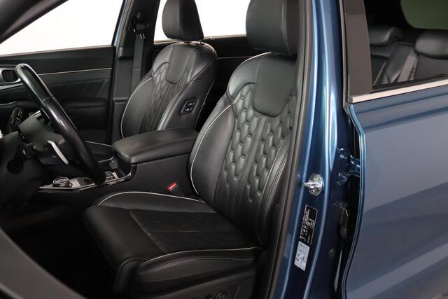 KIA SORENTO 1.6 T-GDI Plug-in Hybrid 4WD DynamicLine 7-Persoons, Panoramadak, Volleder, Stoelverwarming/Ventilatie,