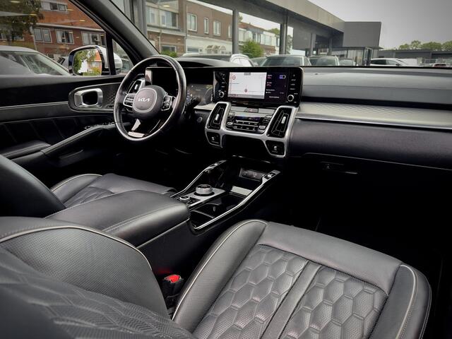 KIA SORENTO 1.6 T-GDI AUT6 PLUG-IN HYBRID 4WD EXECUTIVE-LINE 7PERS. PANODAK DESIGNO-LEDER NAVI CAMERA HEADUPP APPLE-CARPLAY LED LMV PDC