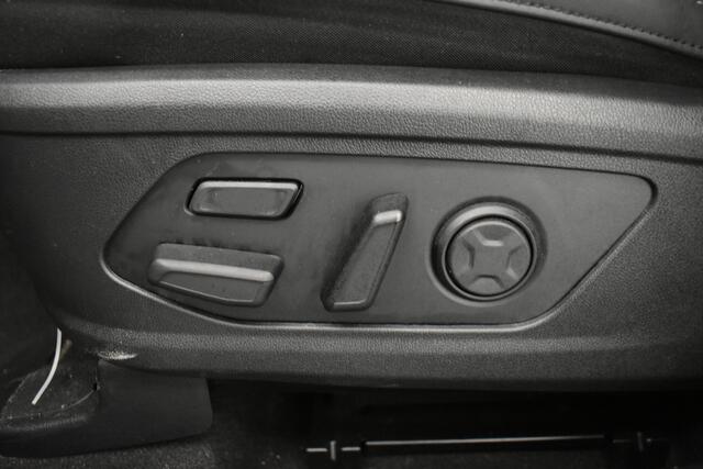 KIA SORENTO 4WD Exe 266Pk Trekh Donkere hemel Parel lak Bose Pano Head-up Vol leder