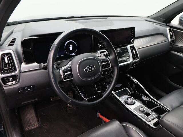 KIA SORENTO 1.6 T-GDi Plug-in Hybrid 4WD ExecutiveLine 7p. Automaat | Panoramadak | 360° Camera | Adaptive Cruise | Trekhaak | 19 Inch | 169.153 Km!