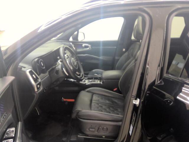 KIA SORENTO 1.6 T-GDI PLUG-IN HYBRID 4WD EXECUTIVELINE 7-PERS I TREKHAAK I LEDEREN BEKLEDING I SCHUIFDAK