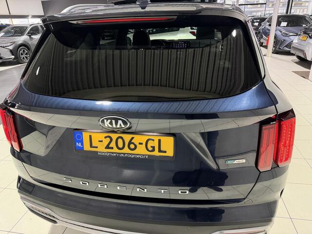 KIA SORENTO 1.6 T-GDI Hybrid 2WD ExecutiveLine 7p. Schuif kantel dak, Stoel en stuur verwarming, Stoel verkoeling, Apple Carplay/Android Auto,