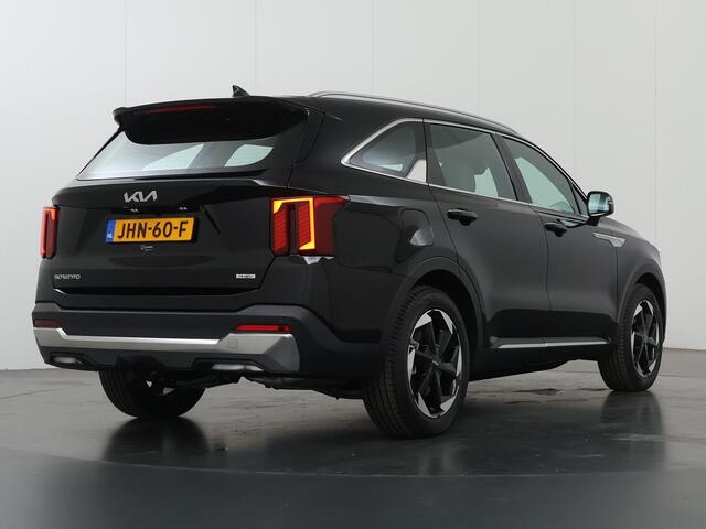 KIA SORENTO 1.6 T-GDi Plug-in Hybrid 4WD DynamicLine | 7-Pers | Stoelverwarming | Adaptieve cruise control | Dodehoekassistentie | Parkeersensoren, voor- en achterzijde |