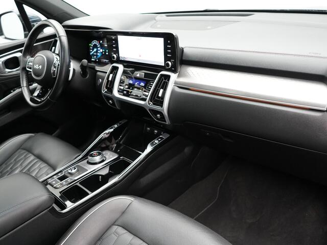 KIA SORENTO 1.6 T-GDI Plug-in Hybrid 4WD ExecutiveLine 265pk Dealer O.H | Panodak | Trekhaak Afn. | Adaptive Cruise | Lederen Comfortzetels Ventilatie & Memory | 360 Camera | Head Up | BOSE | Cameraspiegels | Matrix LED |